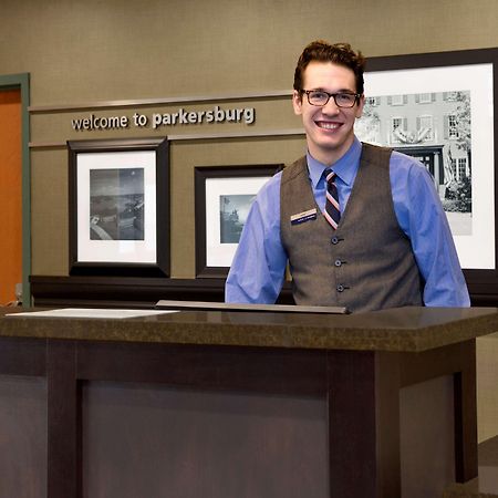 Hampton Inn And Suites Parkersburg Downtown Εξωτερικό φωτογραφία