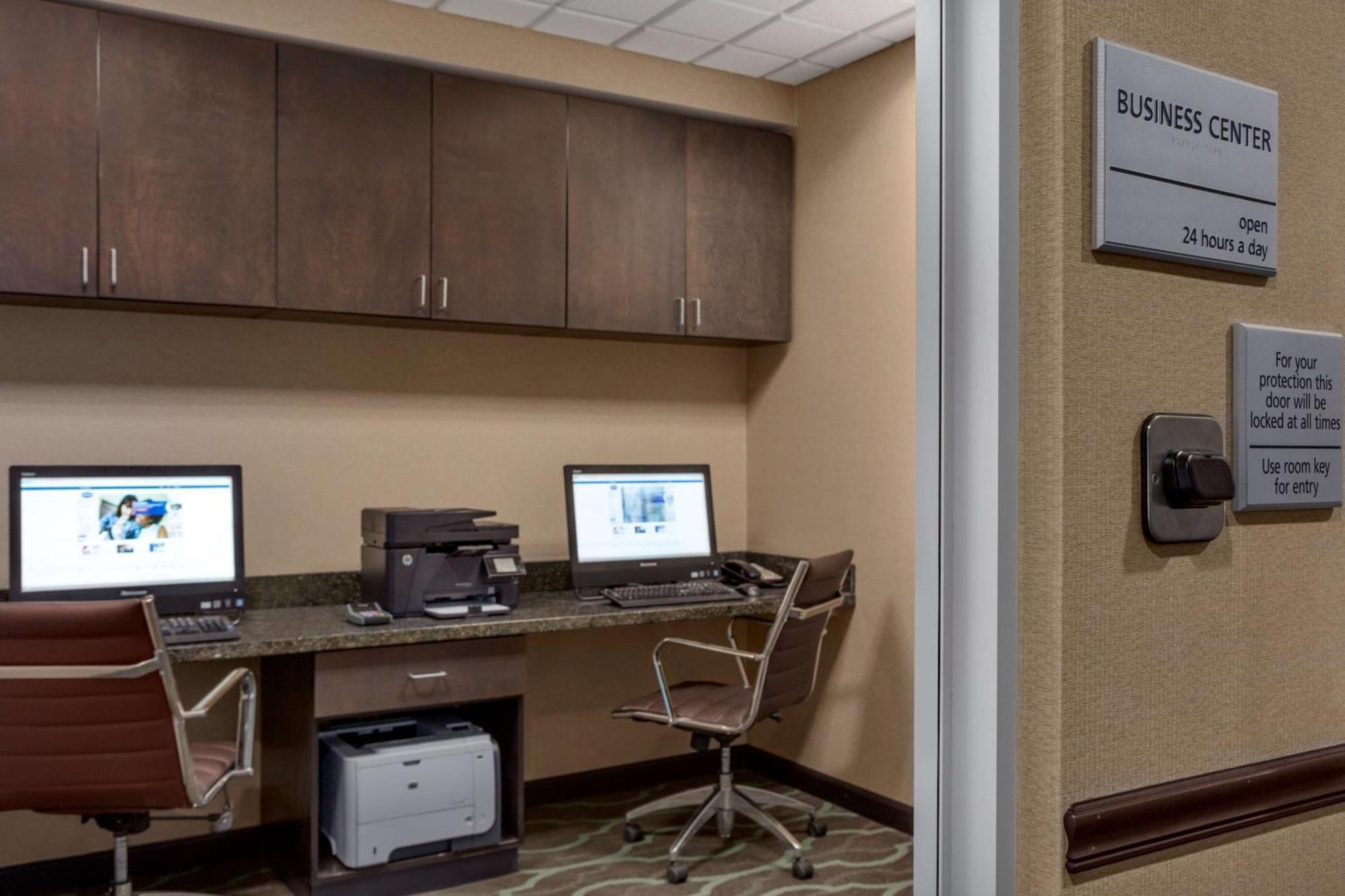 Hampton Inn And Suites Parkersburg Downtown Εξωτερικό φωτογραφία